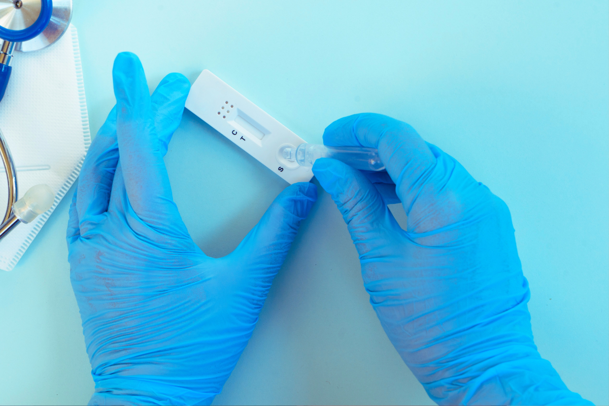 Testes rápidos para ISTs